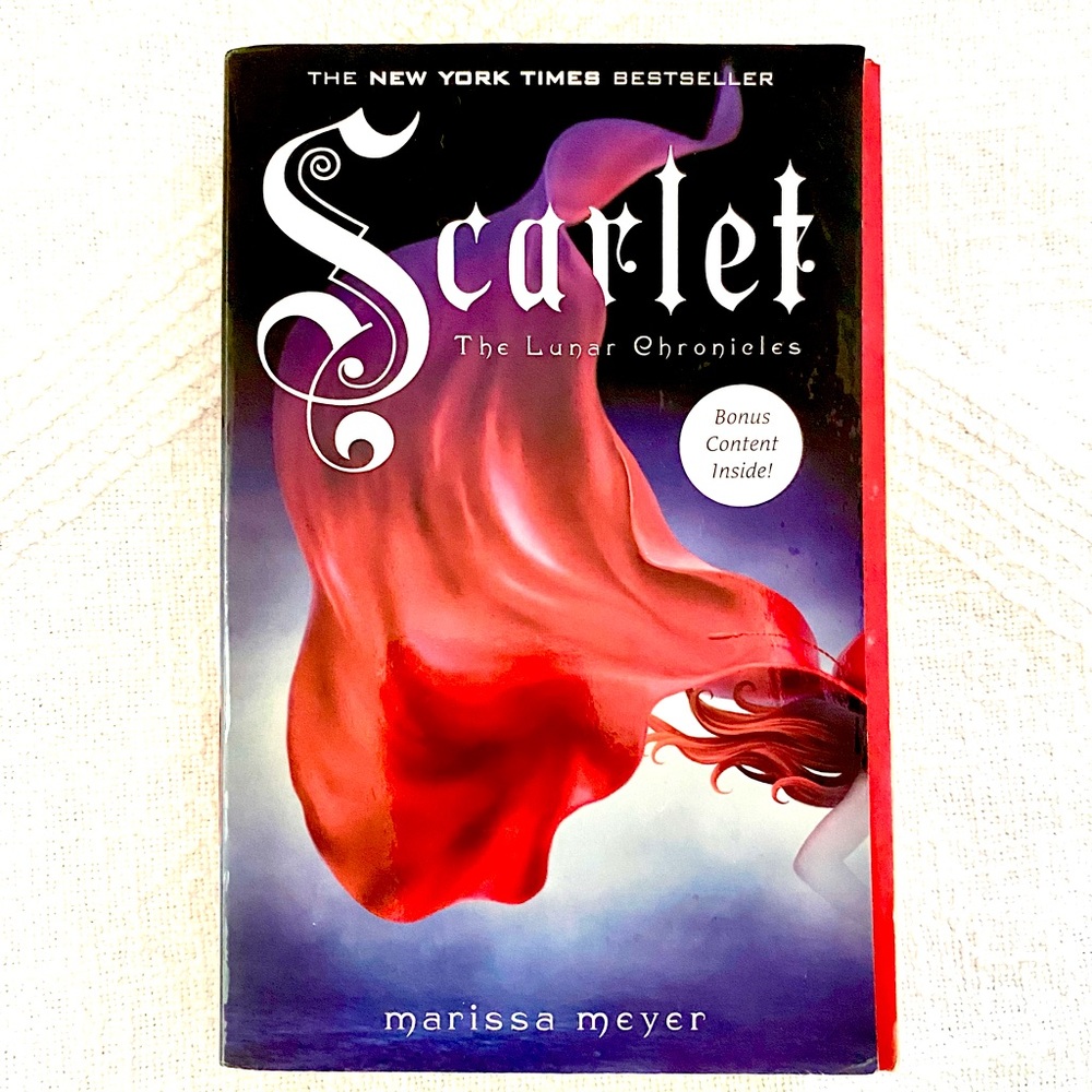 Scarlet - The Lunar Chronicles Book 2